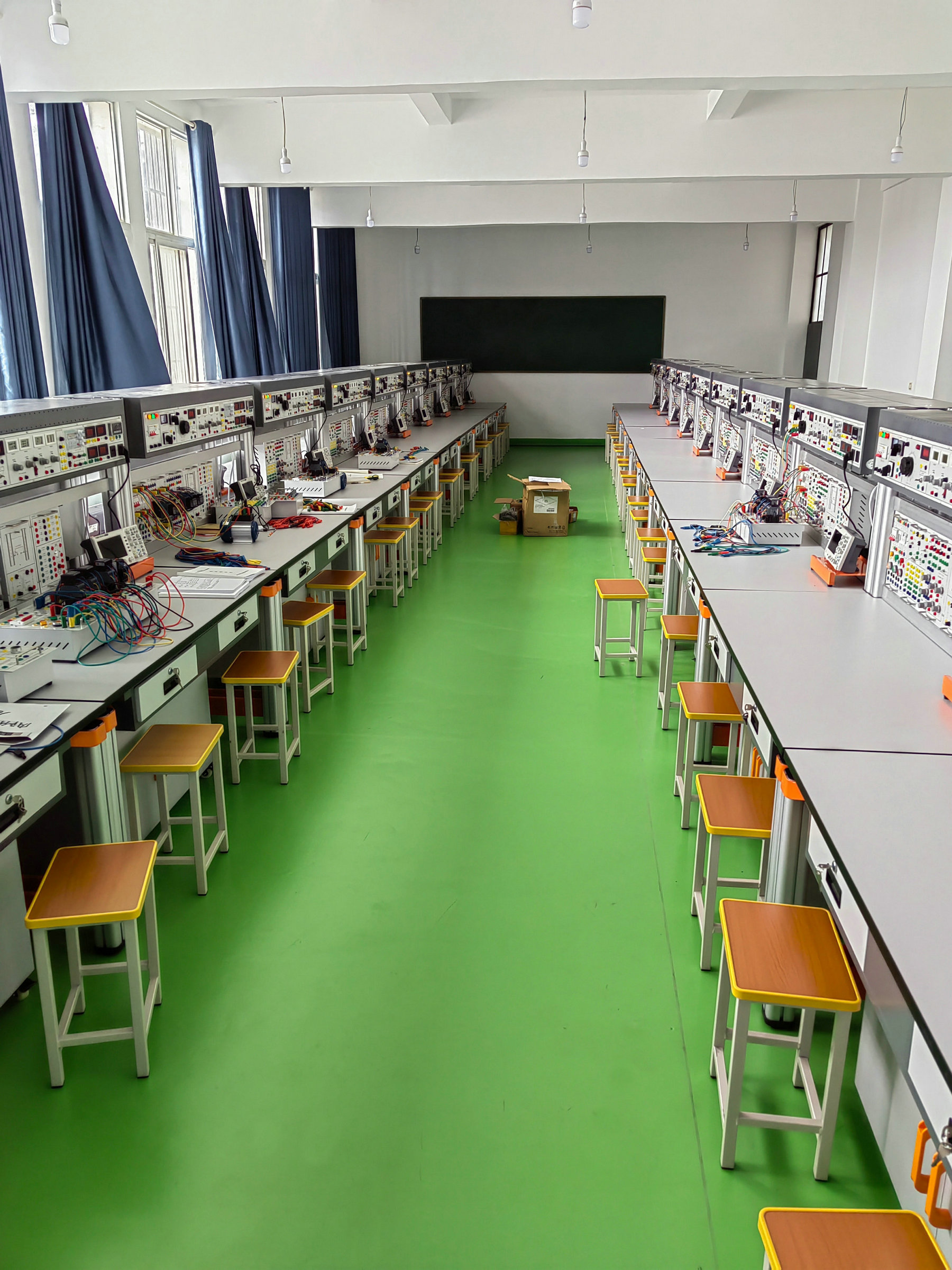 電工電子電拖實訓考核裝置